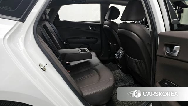 Kia The New K5 2nd generation 2018 Белый из Кореи, фото 3