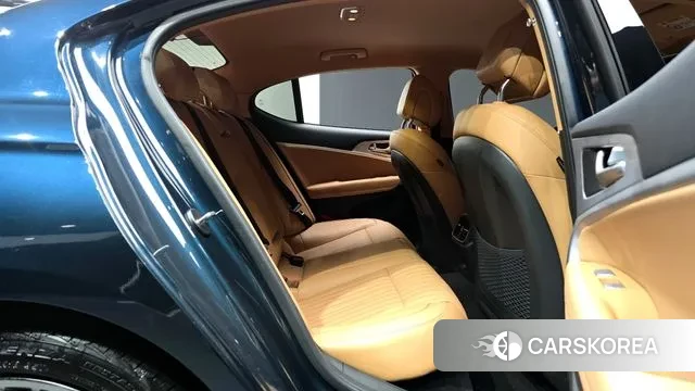 Genesis The New G70 2022 Синий из Кореи, фото 3