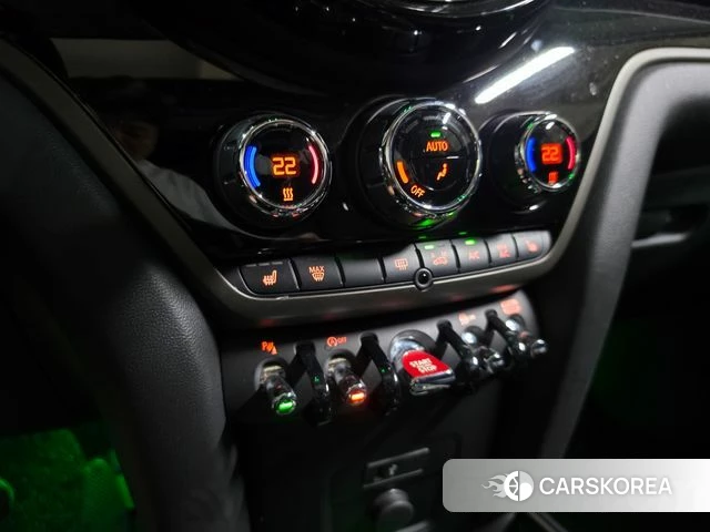 Mini Cooper Countryman 2023 Серый из Кореи, фото 3