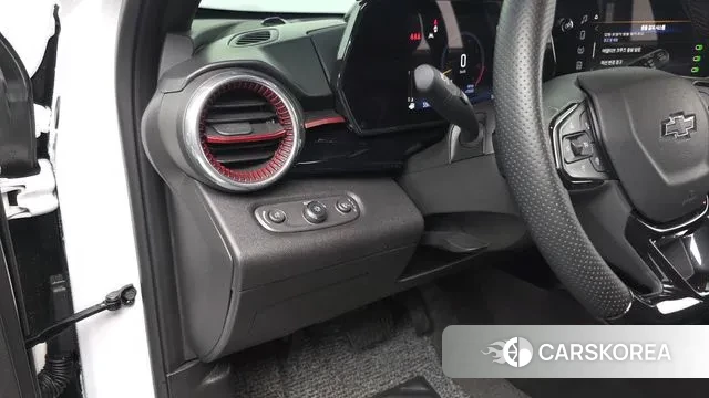 Chevrolet (GM Daewoo) Trax Crossover 2024 Белый из Кореи, фото 3