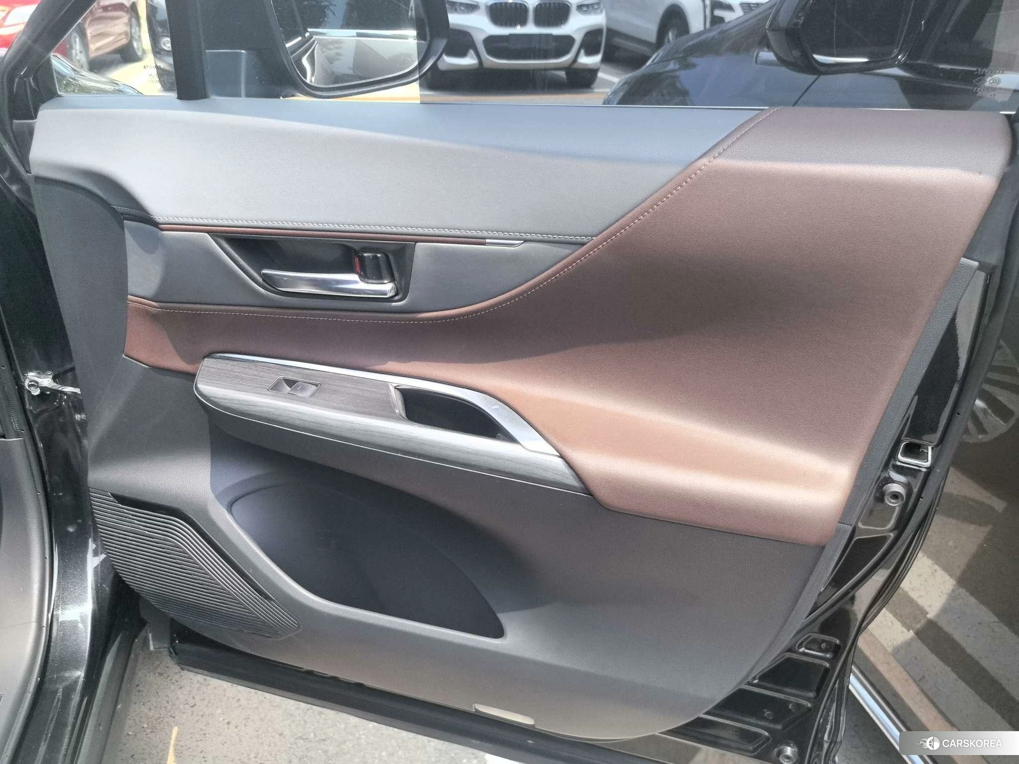Toyota Ling Fang HARRIER 2021 Черный из Китая, фото 3