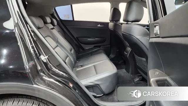 Kia Sportage The Bold 2021 Черный из Кореи, фото 3