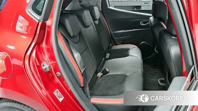 Renault Korea (Samsung) Clio 2018 Красный из Кореи, фото 3