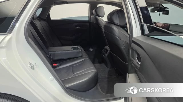 Honda Accord 11th Generation 2023 Белый из Кореи, фото 3