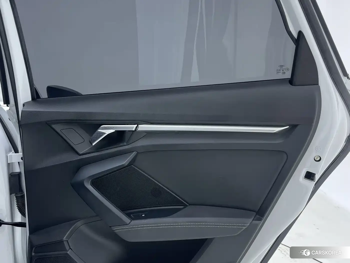 Audi A3 2023 Белый из Китая, фото 3