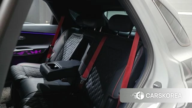 Genesis GV70 2021 Белый из Кореи, фото 3