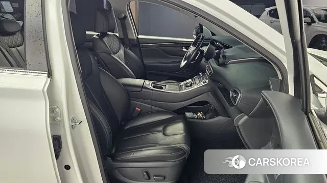 Hyundai The New Santa Fe 2021 Белый из Кореи, фото 3