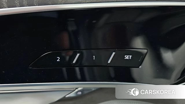 Audi A8 (D5) 2023 Черный из Кореи, фото 3
