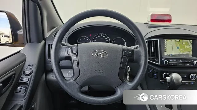 Hyundai The New Grand Starex 2018 Желтый из Кореи, фото 3