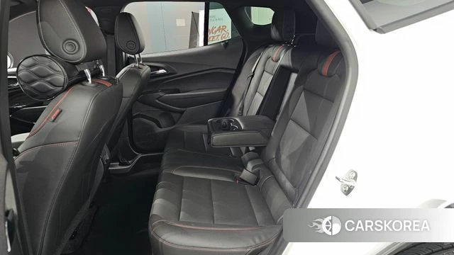 Chevrolet (GM Daewoo) Trax Crossover 2024 Белый из Кореи, фото 3