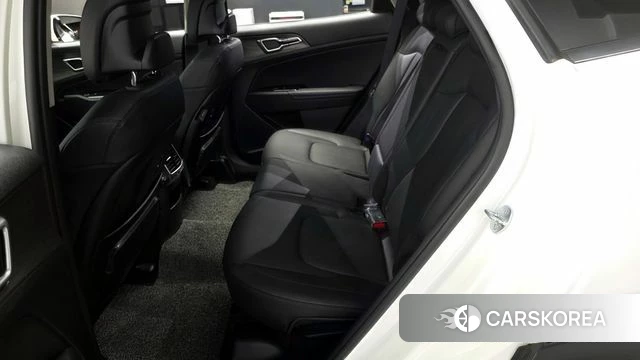 Kia Sportage 5th Generation 2024 Белый из Кореи, фото 3
