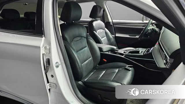 Hyundai The New Grandeur IG Hybrid 2020 Белый из Кореи, фото 3