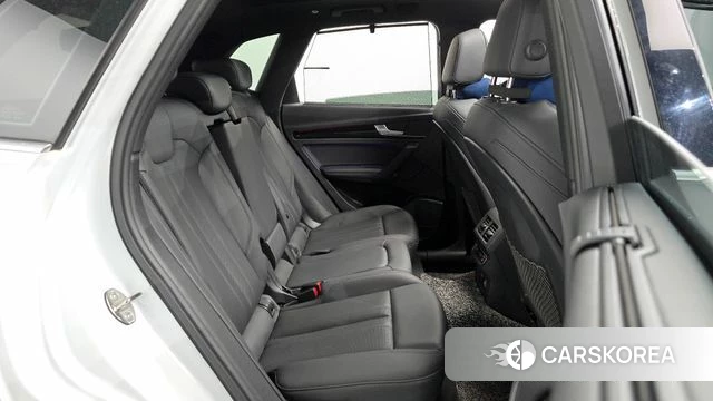 Audi Q5 (FY) 2022 Белый из Кореи, фото 3