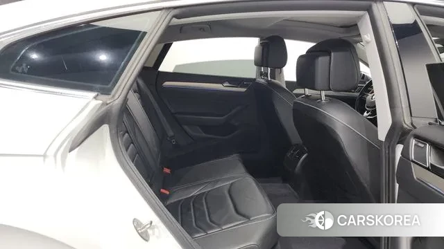 Volkswagen Arteon 2019 Белый из Кореи, фото 3