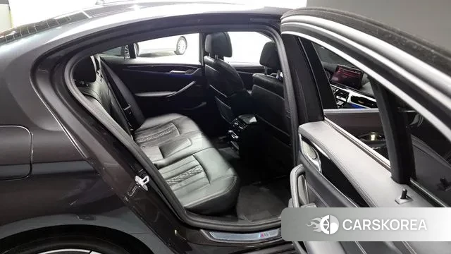 BMW 5 Series (G30) 2021 Серый из Кореи, фото 3