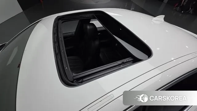 BMW 5 Series (G30) 2021 Белый из Кореи, фото 3