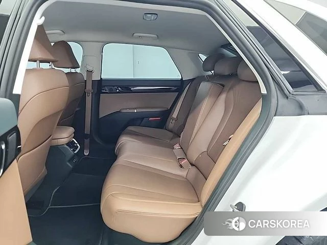 Hyundai Grandeur Hybrid (GN7) 2023 Белый из Кореи, фото 3