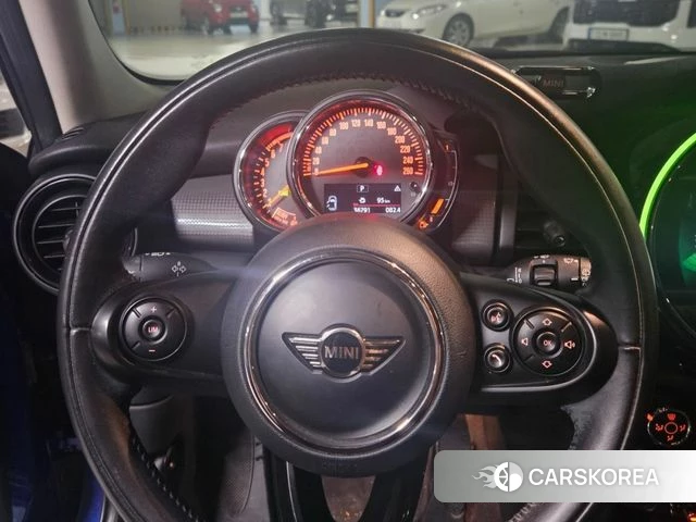 Mini Cooper 2018 Синий из Кореи, фото 3