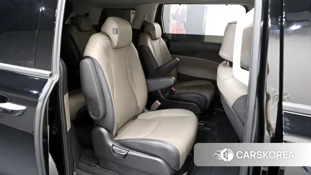 Kia The New Carnival 4th Generation 2025 Черный из Кореи, фото 3