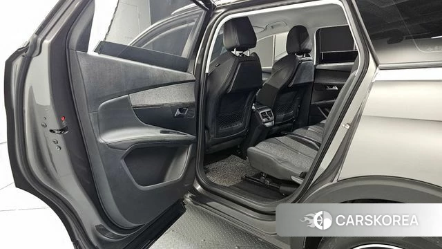 Peugeot 5008 second generation 2019 Серый из Кореи, фото 3