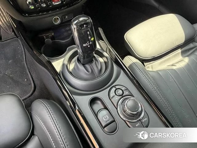 Mini Cooper S Clubman 2022 Серебристо-серый из Кореи, фото 3