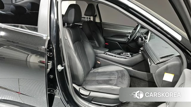 Hyundai Sonata Hybrid (DN8) 2021 Черный из Кореи, фото 3