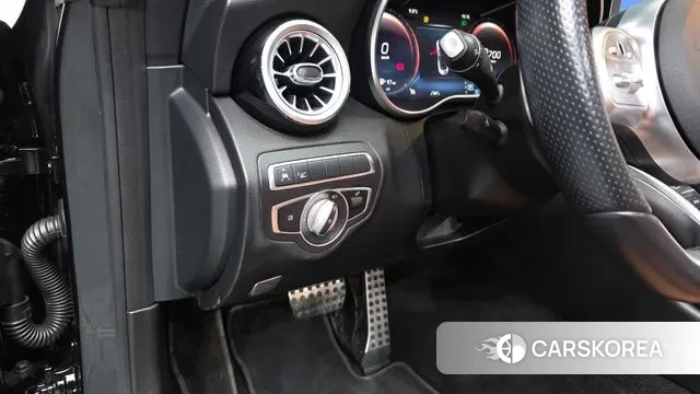 Mercedes-Benz C-Class W205 2020 Черный из Кореи, фото 3