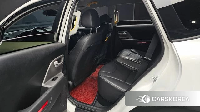 Kia Niro Plus 2022 Белый из Кореи, фото 3