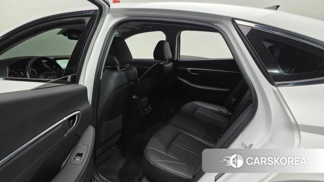 Hyundai Sonata (DN8) 2021 Белый из Кореи, фото 3