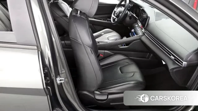 Hyundai Avante (CN7) 2021 Серый из Кореи, фото 3