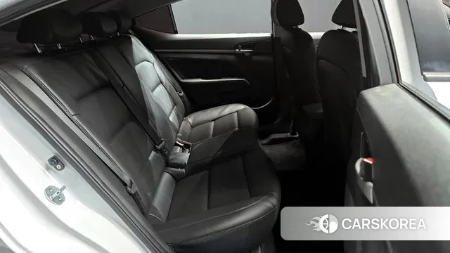 Hyundai Avante AD 2018 Белый из Кореи, фото 3