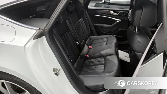 Audi A7 (4K) 2020 Белый из Кореи, фото 3