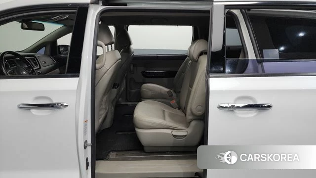 Kia The New Carnival 2018 Белый из Кореи, фото 3