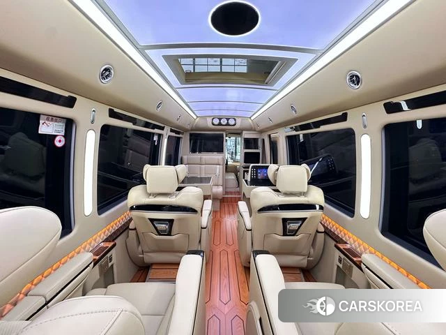 Toyota Costa 2021 Белый из Китая, фото 3