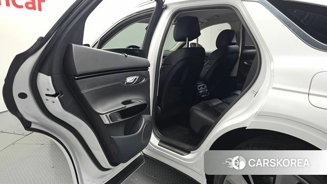 Genesis GV70 2021 Белый из Кореи, фото 3