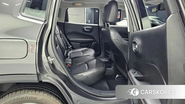 Jeep Compass 2nd Generation 2019 Серый из Кореи, фото 3