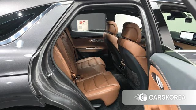 Genesis GV70 2022 Серый из Кореи, фото 3