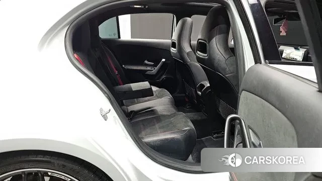 Mercedes-Benz A-Class W177 2023 Белый из Кореи, фото 3