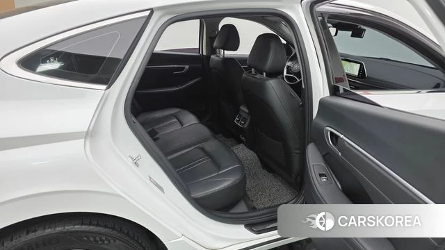 Hyundai Sonata (DN8) 2022 Белый из Кореи, фото 3