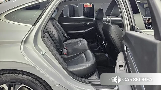 Hyundai Sonata D Edge (DN8) 2025 Серебряный из Кореи, фото 3