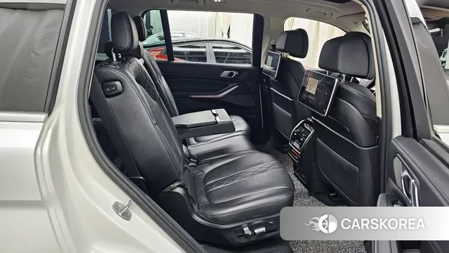 BMW X7 (G07) 2021 Белый из Кореи, фото 3