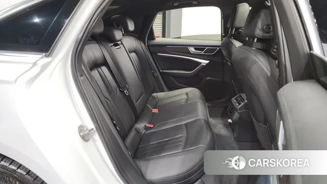 Audi A6 (C8) 2020 Белый из Кореи, фото 3