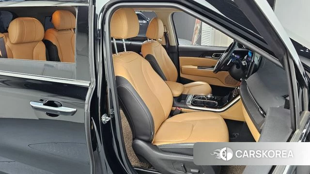 Kia Carnival 4th generation 2023 Черный из Кореи, фото 3