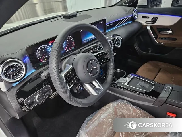 Mercedes-Benz CLA-Class C118 2025 Белый из Кореи, фото 3