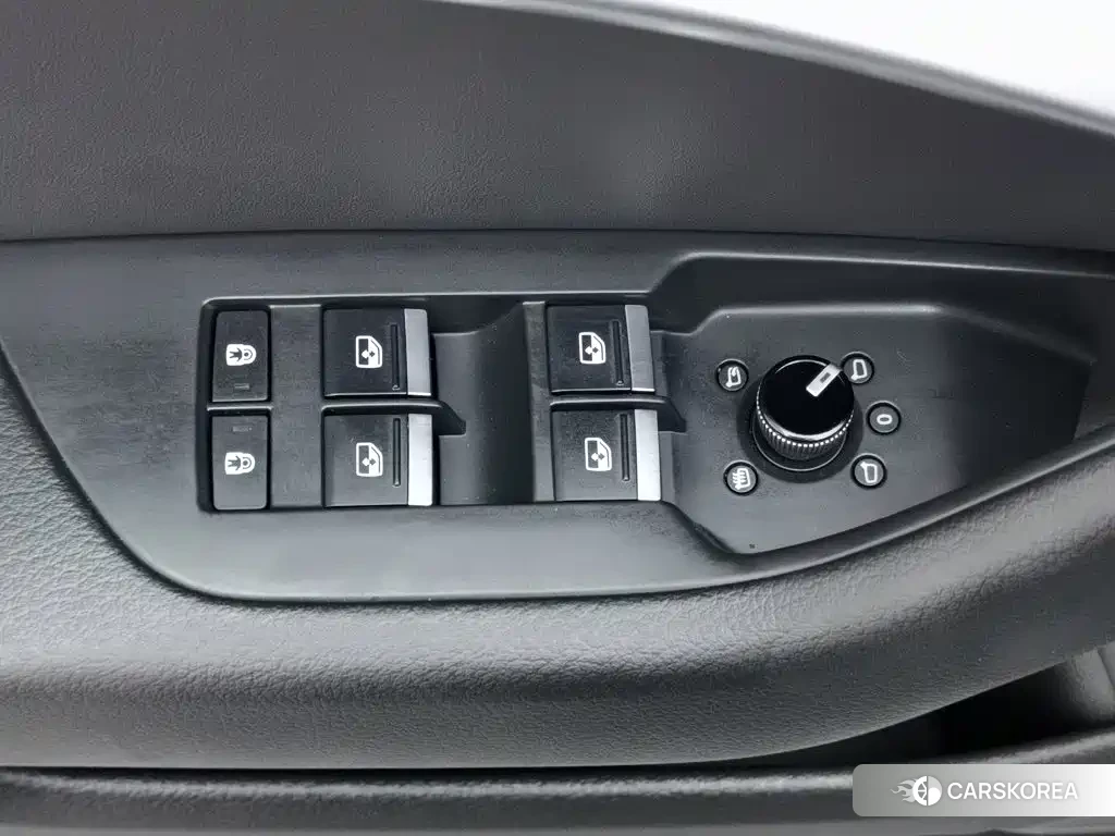 Audi A6L 2021 Черный из Китая, фото 4