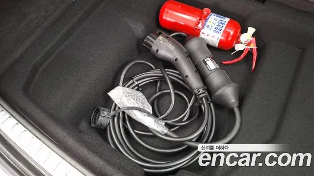 Volvo XC90 second Generation 2023 Белый из Кореи, фото 3