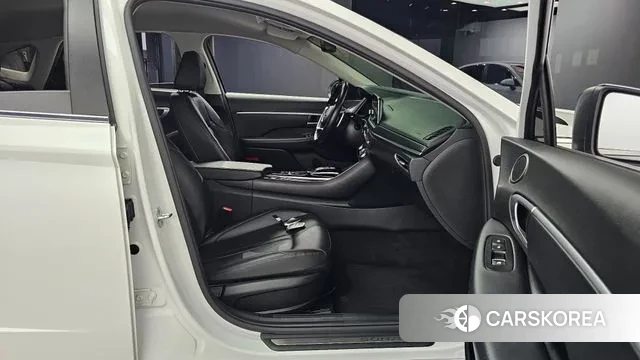 Hyundai Sonata (DN8) 2020 Белый из Кореи, фото 3