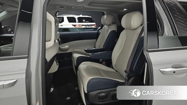Kia The New Carnival 4th Generation 2024 Серебристо-серый из Кореи, фото 3