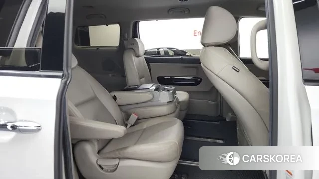 Kia The New Carnival 2019 Белый из Кореи, фото 3