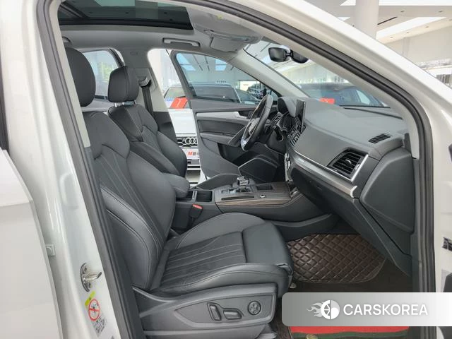 Audi Q5L 2022 Белый из Китая, фото 3